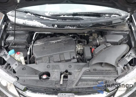 2017 Honda Odyssey Se z USA, uszkodzony, nr VIN 5FNRL5H39HB026619